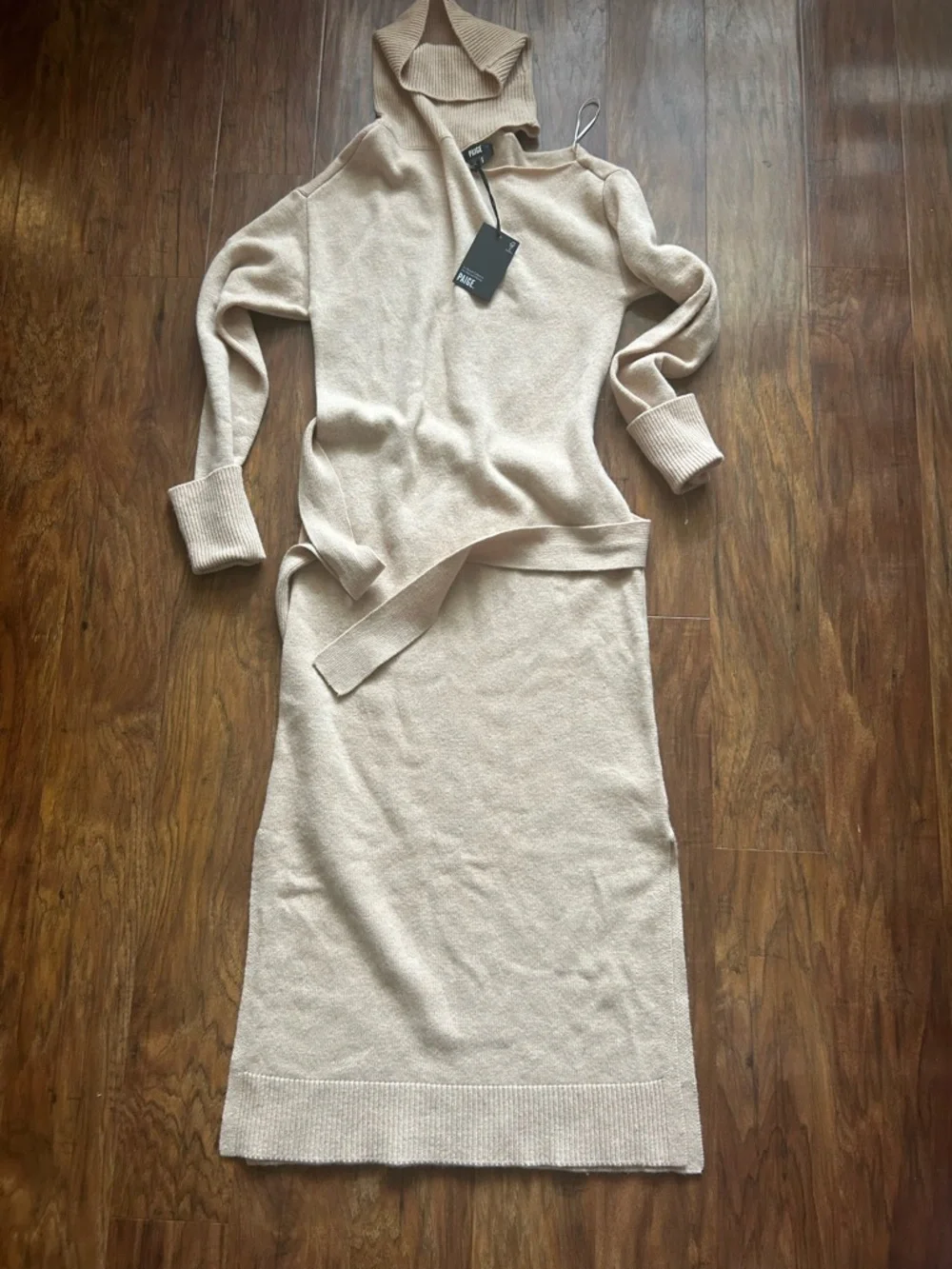 Paige Raundi Wool-Blend Cold Shoulder Sweater Dress XS NWT - Picture 4 of 12